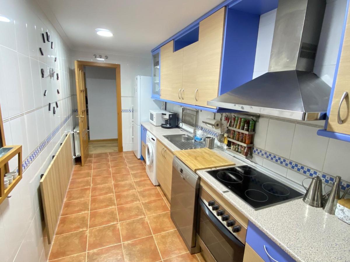 Aires De Toledo-Parque Warner Y Madrid En Familia Apartment Luaran gambar