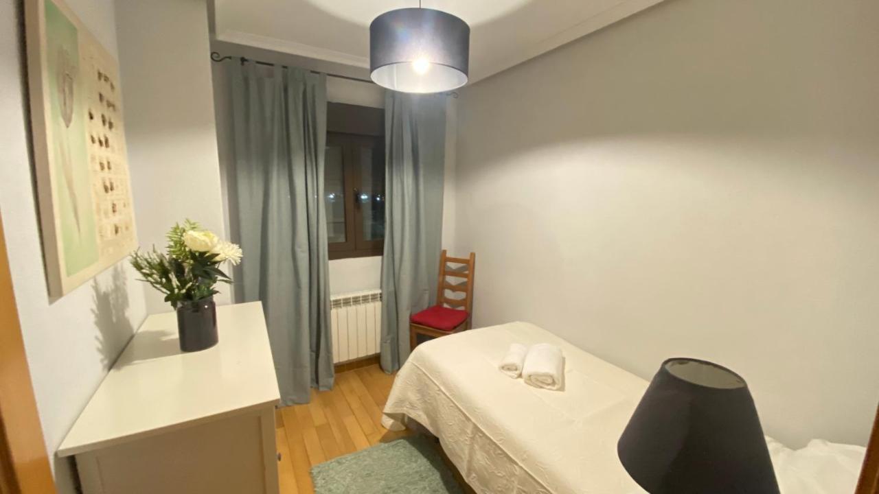 Aires De Toledo-Parque Warner Y Madrid En Familia Apartment Luaran gambar